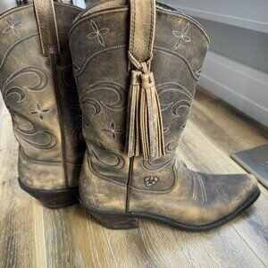 Ariat Women's Cowgirl boots, size 8.5B US / 39.5 EU, style 13629